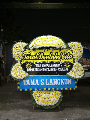 Papan Bunga Duka di Agimuga